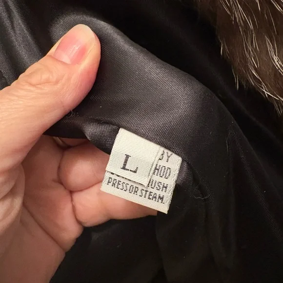 J. Percy for Marvin Richard’s Authentic Fox fur coat size L - Picture 4 of 5